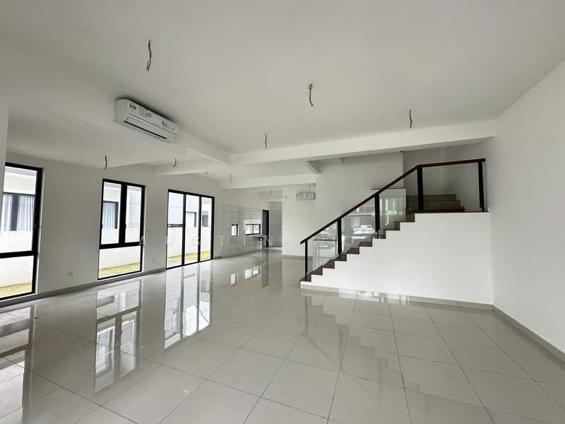 2-storey Terraced House for Sale in Petaling Jaya (Selangor) - Austin Wong - Living Room - PropertyGuru.com.my