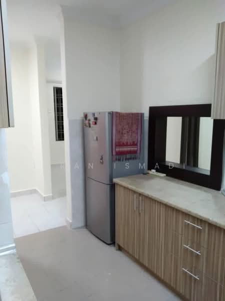 De Rozelle untuk Untuk Dijual - RM 370,000, Mac 2026 - Kitchen - PropertyGuru.com.my