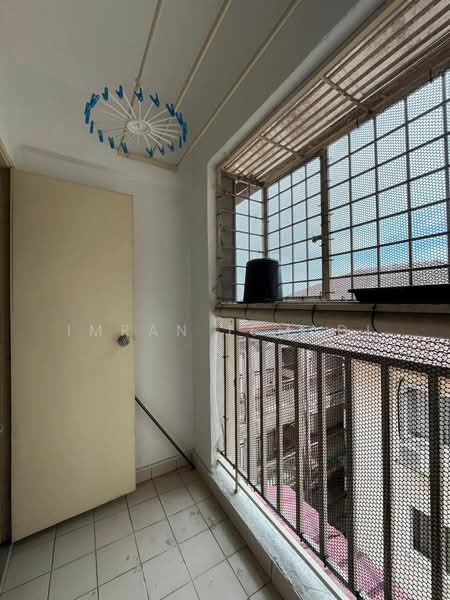 Condominium for Sale at De Rozelle - Imran Ismadi - Balcony - PropertyGuru.com.my