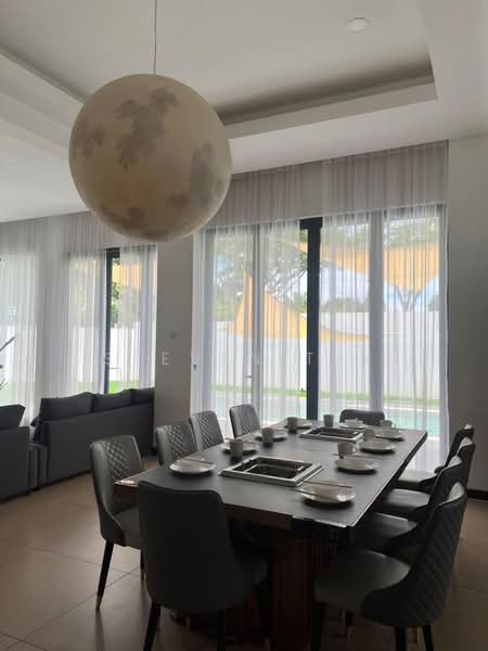 Bungalow for Sale in Alam Nusantara (Setia Alam) - Steven Tey - Dining Room - PropertyGuru.com.my