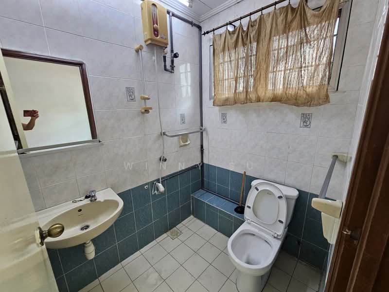 2-storey Terraced House for Rent in Bukit Jelutong (Shah Alam) - Winny Su - Bathroom - PropertyGuru.com.my