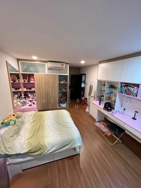 2.5-storey Terraced House for Sale in Bandar Country Homes (Rawang) - Katherine Leong - Bedroom - PropertyGuru.com.my
