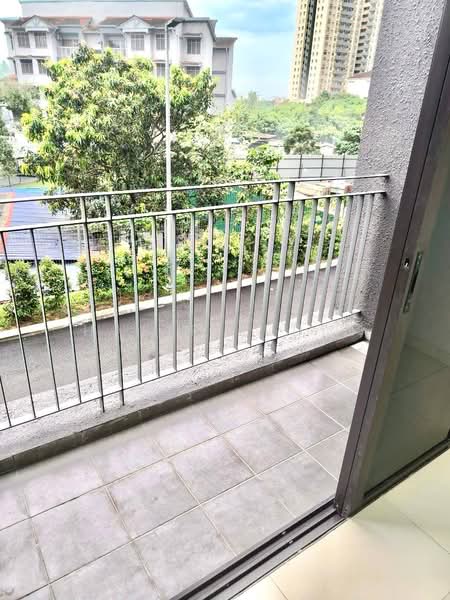 Vierra Residence untuk Untuk Disewa - RM 1,500 /bulan, Mac 2026 - Balcony - PropertyGuru.com.my