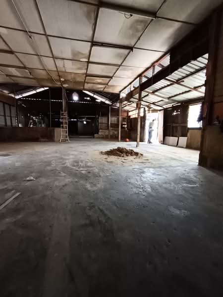 Ampang 1sty Landed House 3600sqft Offer TO Rent! untuk Untuk Disewa - RM 2,000 /bulan, Mac 2026 - PropertyGuru.com.my