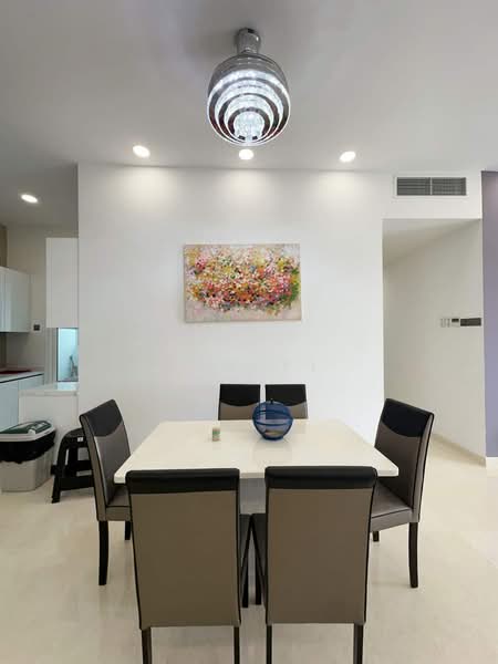 Servis Apartment untuk Dijual di TriTower Residence @ Johor Bahru Sentral - Xin Yi - Dining Room - PropertyGuru.com.my