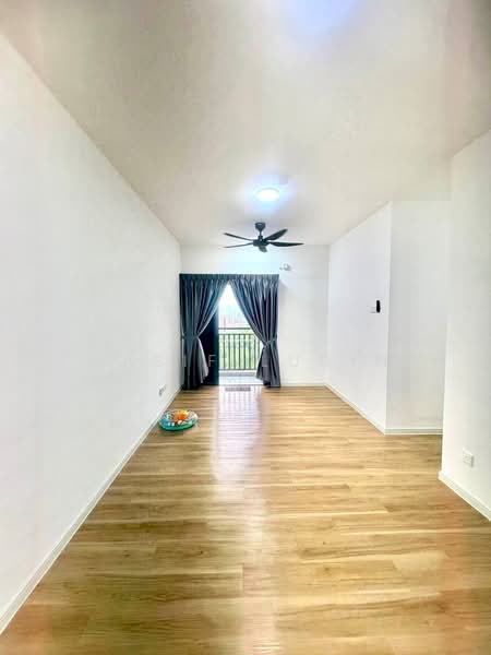 Armani Residence Sg Long untuk Untuk Disewa - RM 2,200 /bulan, Mac 2026 - Living Room - PropertyGuru.com.my