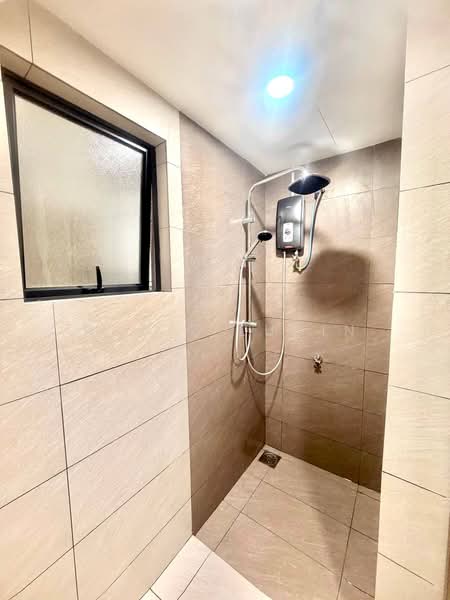 Armani Residence Sg Long untuk Untuk Disewa - RM 2,200 /bulan, Mac 2026 - Bathroom - PropertyGuru.com.my