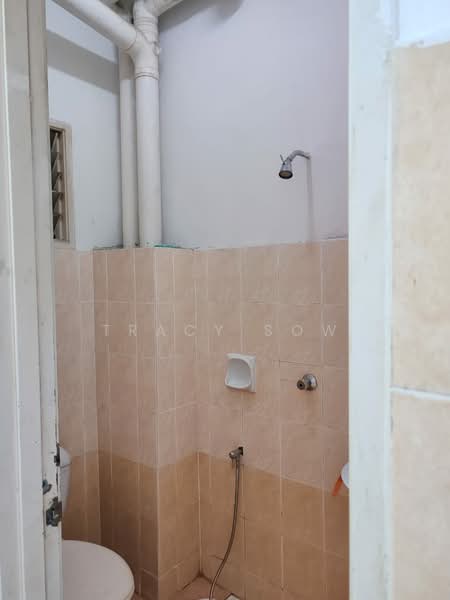 Apartment for Sale at Merdeka Villa - Tracy Sow - Bathroom - PropertyGuru.com.my
