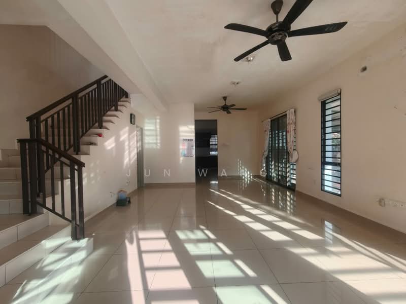Taman Molek untuk Untuk Dijual - RM 765,000, Mac 2026 - Living Room - PropertyGuru.com.my