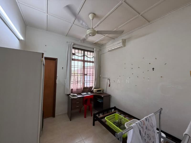 2-storey Terraced House for Sale in Johor Bahru (Johor) - Ethan Gan - Bedroom - PropertyGuru.com.my