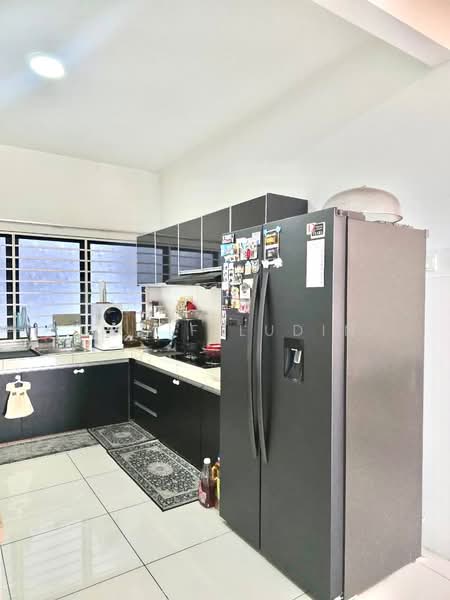 Condominium for Rent at Ameera Residence - Hasif Ludin - Kitchen - PropertyGuru.com.my