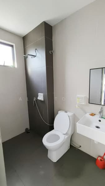 Emerald @ TTDI Alam Impian untuk Untuk Disewa - RM 2,200 /bulan, Mac 2026 - Bathroom - PropertyGuru.com.my