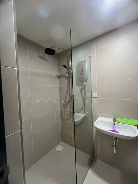 Anggun Residences untuk Untuk Disewa - RM 2,500 /bulan, Mac 2026 - Bathroom - PropertyGuru.com.my