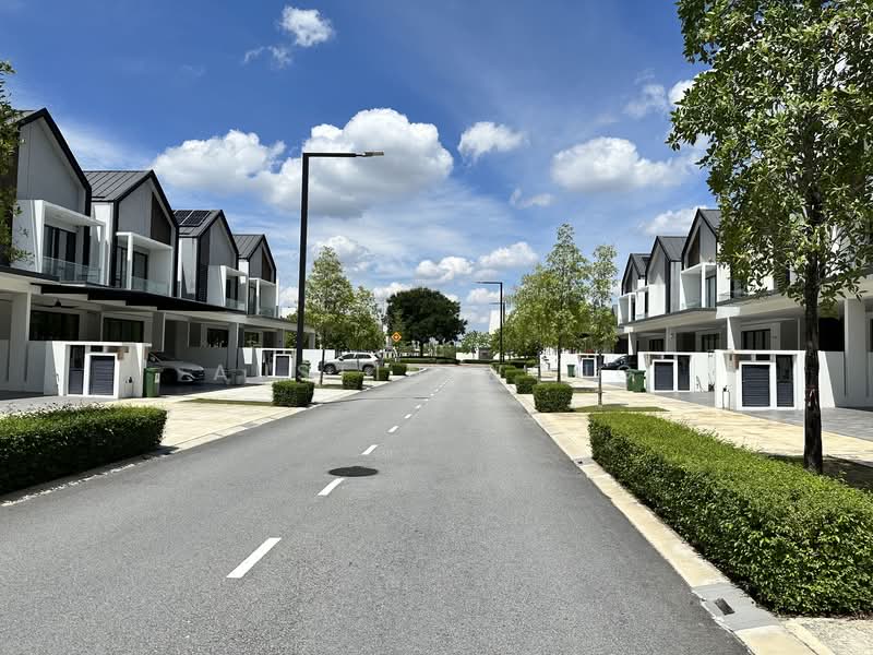 Lucent Residence untuk Untuk Dijual - RM 1,500,000, Mac 2026 - Exterior - PropertyGuru.com.my