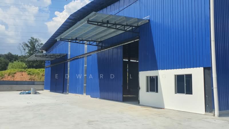 Warehouse for Rent in Hi-Tech Industrial Park (Semenyih) - Edward Long - Exterior - PropertyGuru.com.my