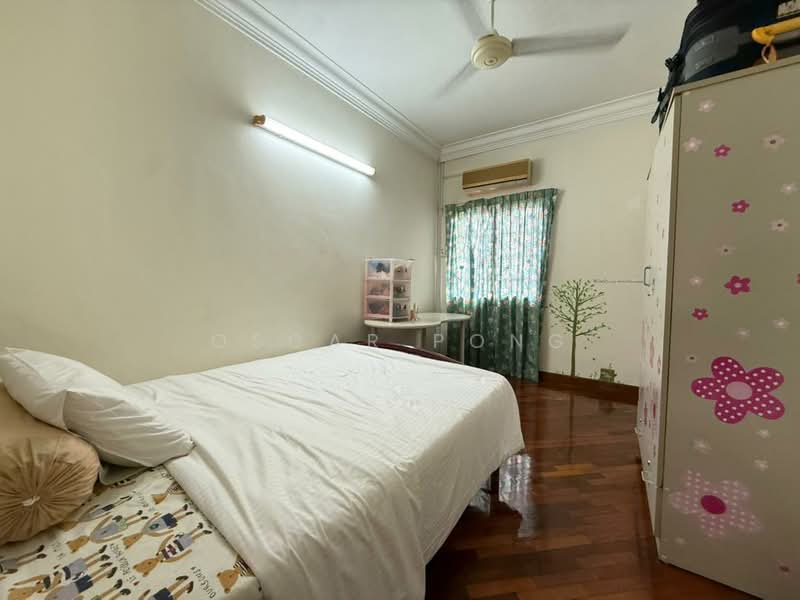Terraced House for Sale in Bukit Rahman Putra (Sungai Buloh) - Oscar Pong - Bedroom - PropertyGuru.com.my