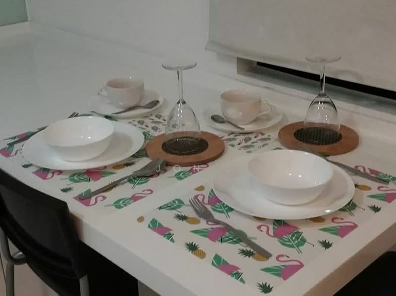 Service Residence for Rent at Centrus Soho - Jon . - Dining Room - PropertyGuru.com.my