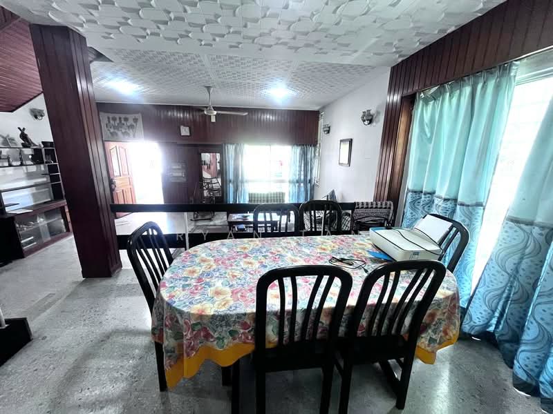 Semi-Detached House for Sale in Kuala Lumpur (Kuala Lumpur) - Ryan Tan - Dining Room - PropertyGuru.com.my