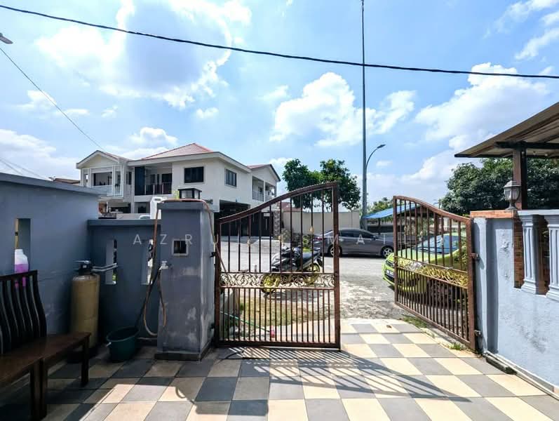Taman Selayang Mulia untuk Untuk Dijual - RM 560,000, Mac 2026 - Exterior - PropertyGuru.com.my