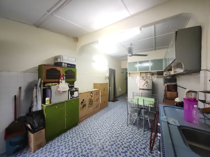 1-storey Terraced House for Sale in Taman Rishah (Ipoh) - Gary Tang - Kitchen - PropertyGuru.com.my