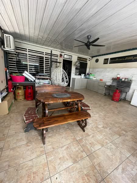 Taman Siakap, Seberang Jaya untuk Untuk Dijual - RM 500,000, Mac 2026 - Exterior - PropertyGuru.com.my