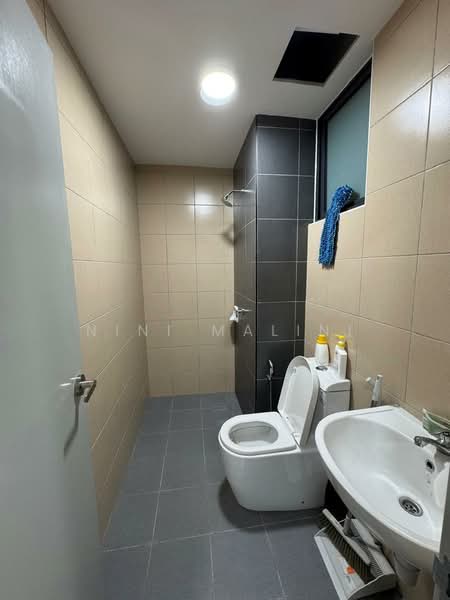 Bayu Residensi untuk Untuk Disewa - RM 1,300 /bulan, Mac 2026 - Bathroom - PropertyGuru.com.my