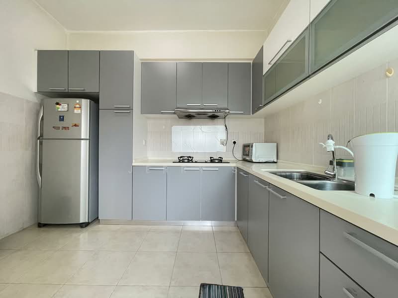 Condominium for Sale at Bayswater Resort Condominium - Jerry So - Kitchen - PropertyGuru.com.my
