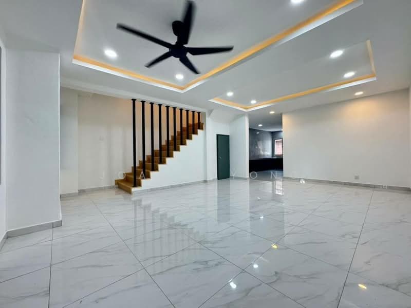 2-storey Terraced House for Sale in Plentong (Johor) - Joanne Yong - Living Room - PropertyGuru.com.my