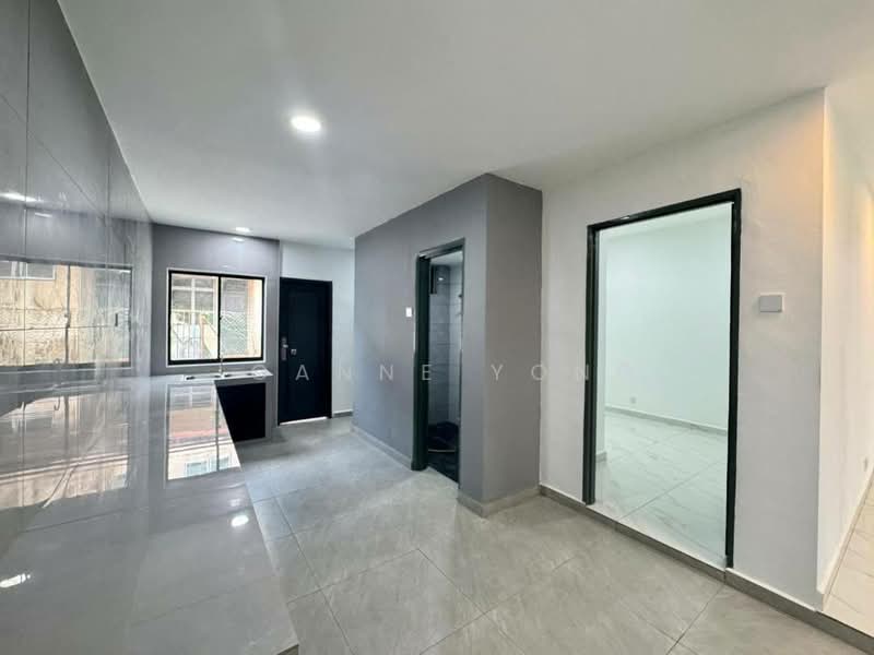 2-storey Terraced House for Sale in Plentong (Johor) - Joanne Yong - Kitchen - PropertyGuru.com.my