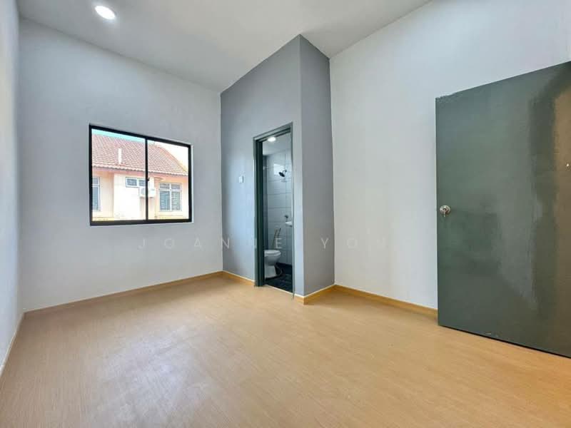 2-storey Terraced House for Sale in Plentong (Johor) - Joanne Yong - Interior - PropertyGuru.com.my
