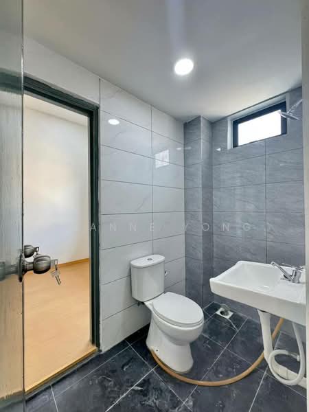 2-storey Terraced House for Sale in Plentong (Johor) - Joanne Yong - Bathroom - PropertyGuru.com.my