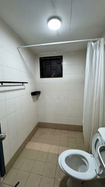 Puri Aiyu untuk Untuk Disewa - RM 1,600 /bulan, Mac 2026 - Bathroom - PropertyGuru.com.my