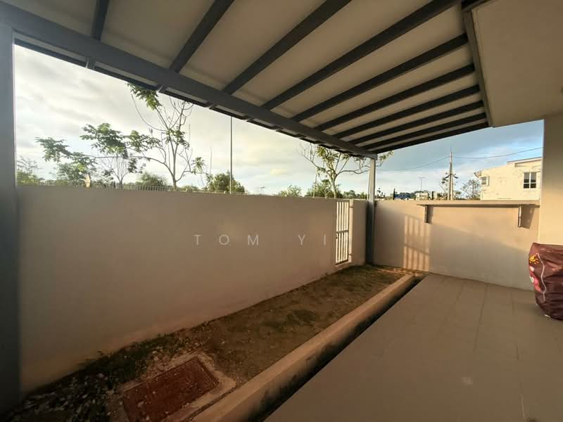 2-storey Terraced House for Sale in Bandar Tasik Puteri (Rawang) - Tom Yip - Exterior - PropertyGuru.com.my