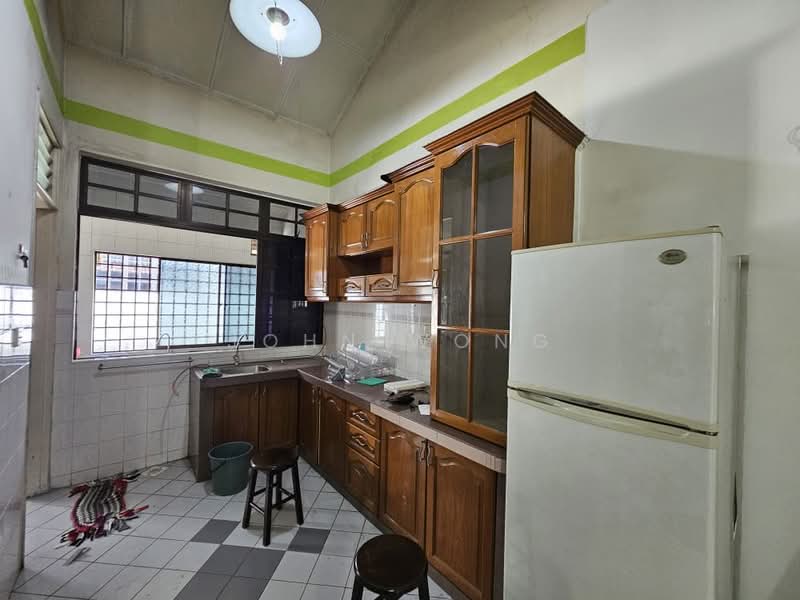 Flat for Rent at Taman Perling - John Wong - Kitchen - PropertyGuru.com.my