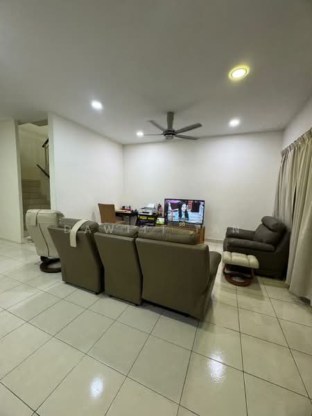 Setia Indah 9 untuk Untuk Dijual - RM 850,000, Mac 2026 - Living Room - PropertyGuru.com.my