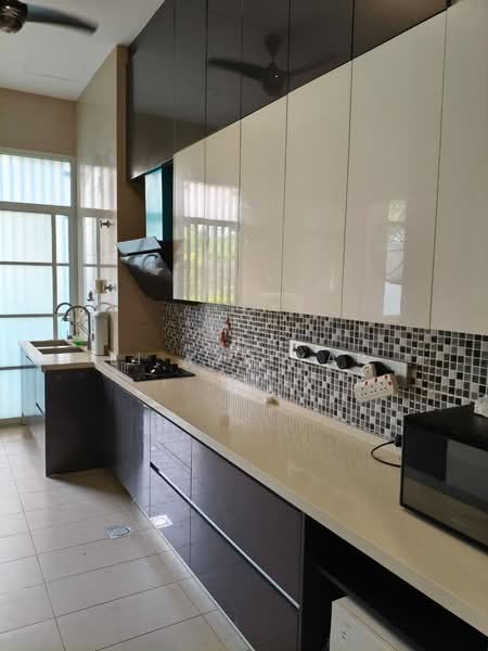Lakefront Villa untuk Untuk Disewa - RM 7,500 /bulan, Mac 2026 - PropertyGuru.com.my