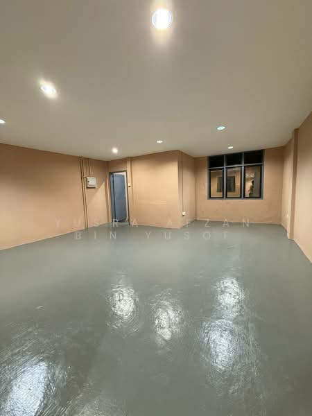 Office for Rent in Kota Bharu (Kelantan) - Yusra Afzan Bin Yusof - Interior - PropertyGuru.com.my