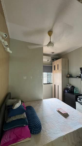 1-storey Terraced House for Sale in Selayang (Selangor) - MY Loh - Bedroom - PropertyGuru.com.my