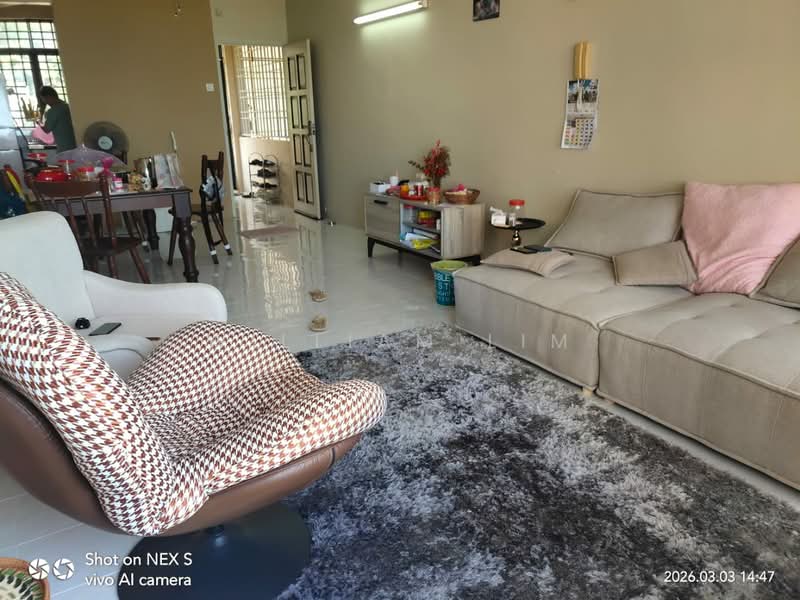 Condominium for Rent at Eden Seaview Condominium - William Lim - Living Room - PropertyGuru.com.my