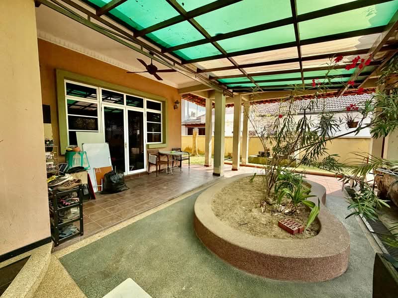 Bungalow for Sale in Country Heights (Kajang) - Aizuddin Ali - Exterior - PropertyGuru.com.my