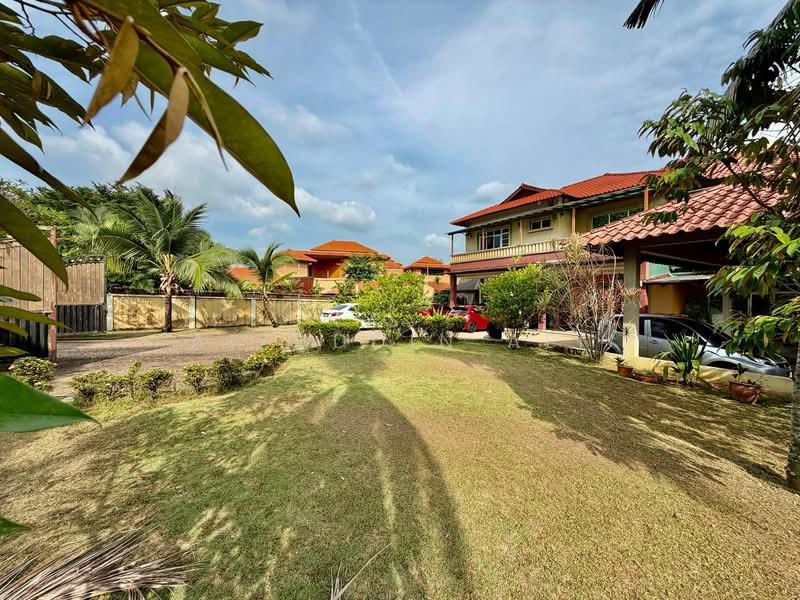 Bungalow for Sale in Country Heights (Kajang) - Aizuddin Ali - PropertyGuru.com.my