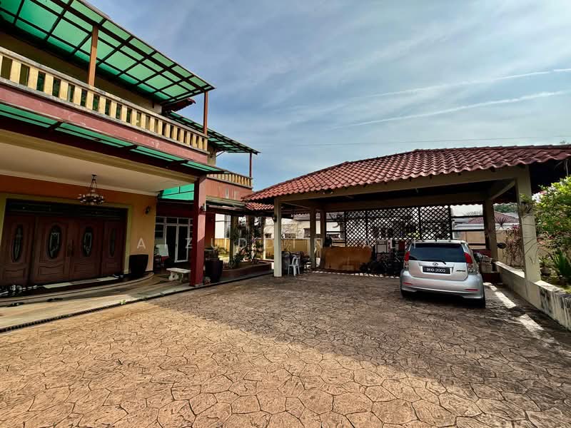 Bungalow for Sale in Country Heights (Kajang) - Aizuddin Ali - PropertyGuru.com.my