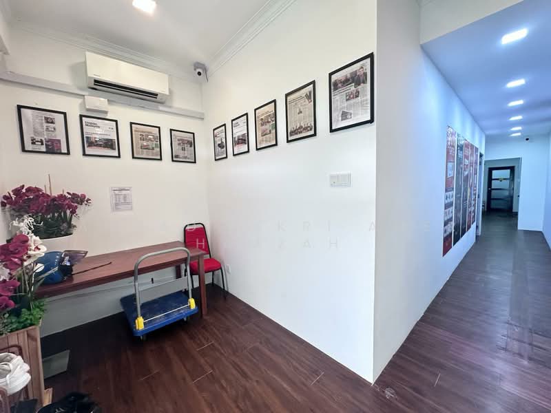 Shop / Office for Sale in Danau Kota (Setapak) - Ahmad Fikri Amer Hamzah - Corridor - PropertyGuru.com.my