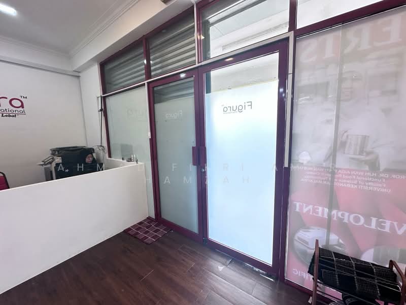 Shop / Office for Sale in Danau Kota (Setapak) - Ahmad Fikri Amer Hamzah - Entrance - PropertyGuru.com.my