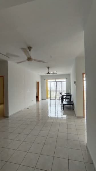 Platinum Hill PV 3 untuk Untuk Dijual - RM 395,000, Mac 2026 - Living Room - PropertyGuru.com.my