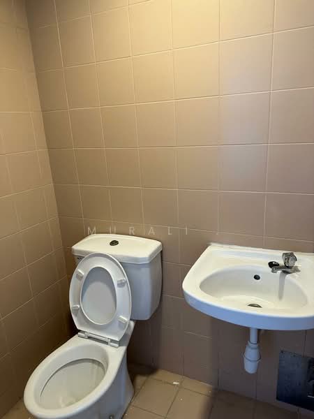 Sri Tiara Residences untuk Untuk Disewa - RM 3,850 /bulan, Mac 2026 - Bathroom - PropertyGuru.com.my