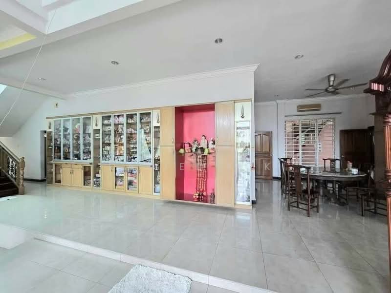 Bungalow for Sale in SS19 (Subang Jaya) - Daniel Kok - Living Room - PropertyGuru.com.my