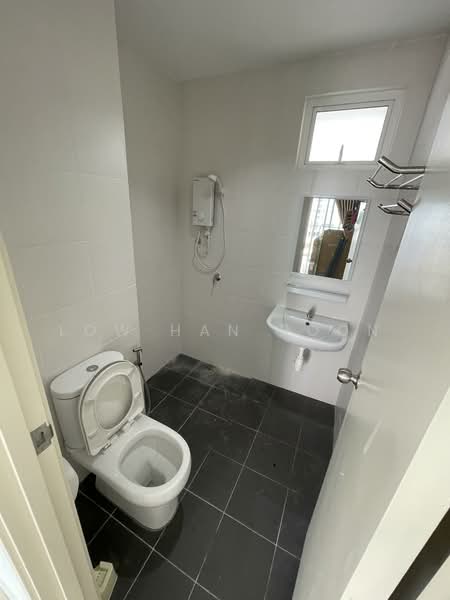 SummerSkye Residences untuk Untuk Disewa - RM 1,800 /bulan, Mac 2026 - Bathroom - PropertyGuru.com.my
