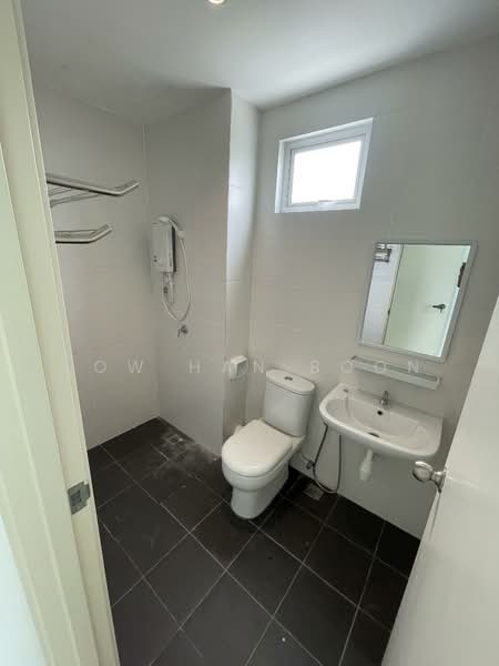 SummerSkye Residences untuk Untuk Disewa - RM 1,800 /bulan, Mac 2026 - Bathroom - PropertyGuru.com.my