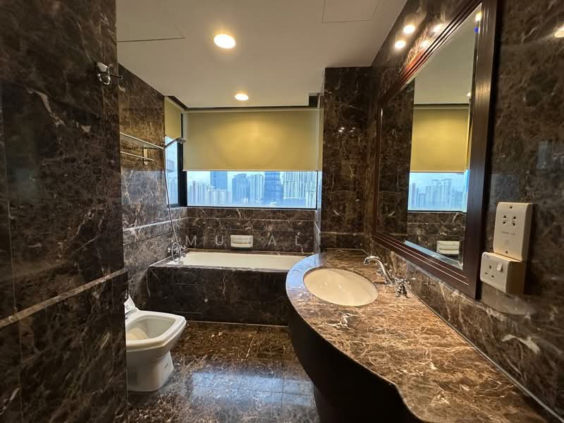 Sri Tiara Residences untuk Untuk Disewa - RM 3,000 /bulan, Mac 2026 - Bathroom - PropertyGuru.com.my
